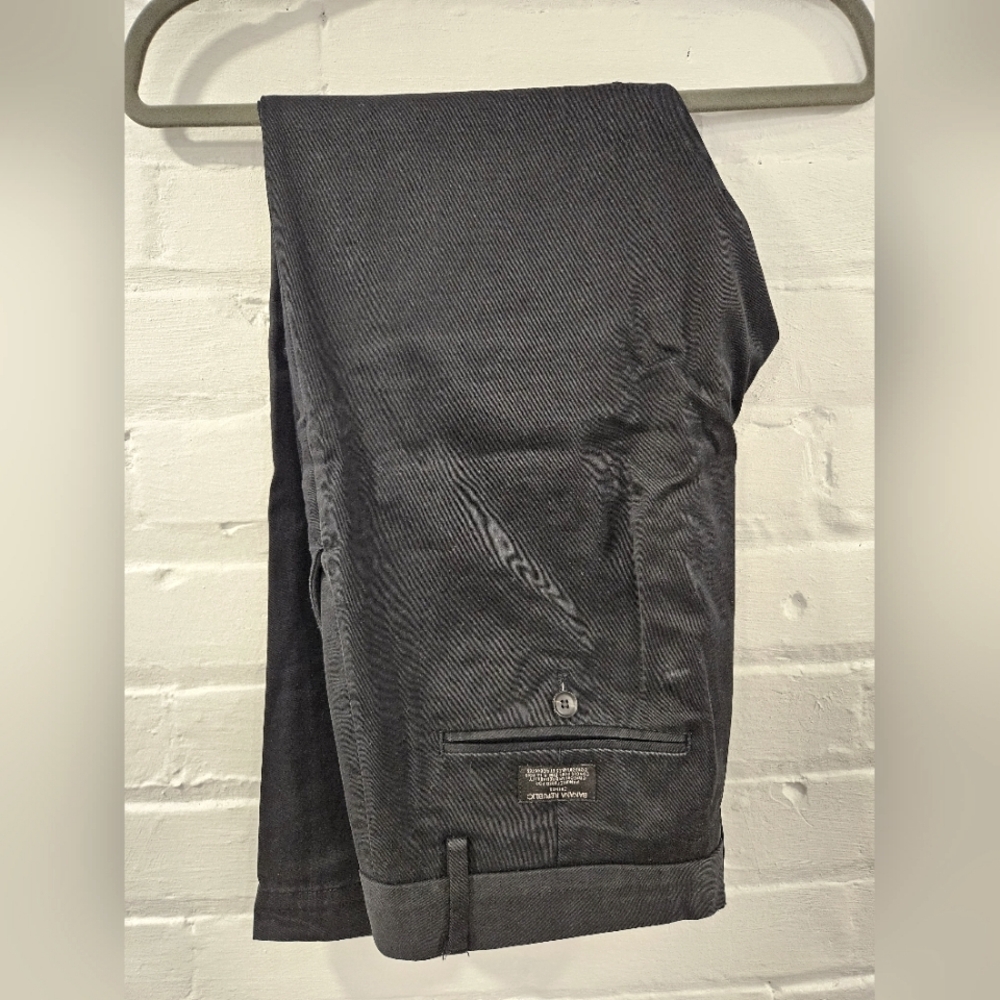 Banana Republic slim fit chinos in black. Size 31x30